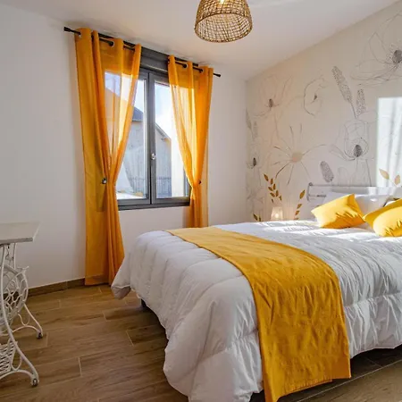 Le Clos Suzette بيت للعطل